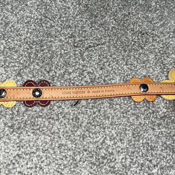 Vintage AUTHENTIC Louis Vuitton Monogram Vernis Fleur Belt - Picture 2 of 4